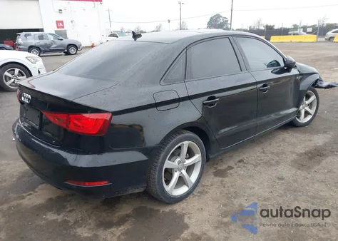 2015 Audi A3 1.8T Premium z USA, uszkodzony, nr VIN WAUACGFF4F1099129
